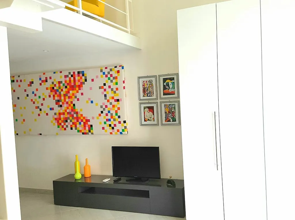 Dante Home - Bari Centro Appartement