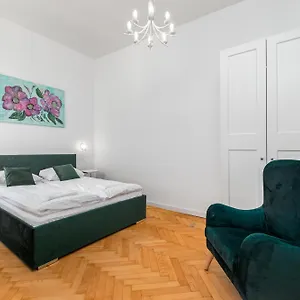 Nowy Swiat 28 By Homeprime Apartament Warszawa
